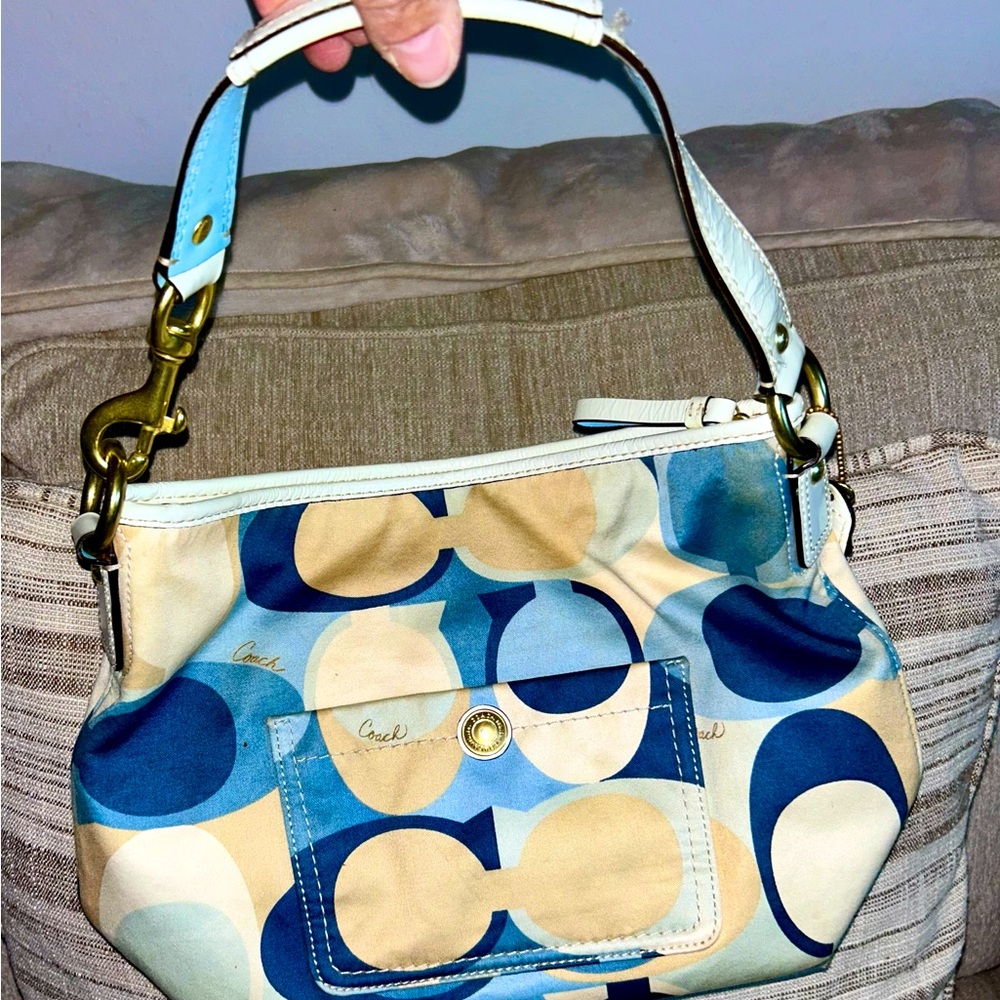 PRICE DROP!!! Happy spring 🌼🌸Coach shoulder bag multi blue